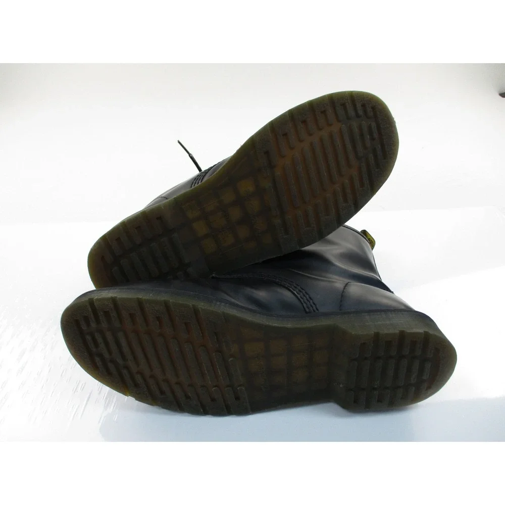 Dr. Martens 1460 Boots Mens 11 Black Leather 8-Eye Utility Classic Combat